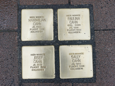 Stolpersteine am Servatiusweg 11