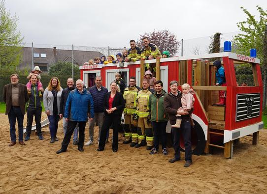 Der Feuerwehr-Spielplatz in Sechtem ist eröffnet